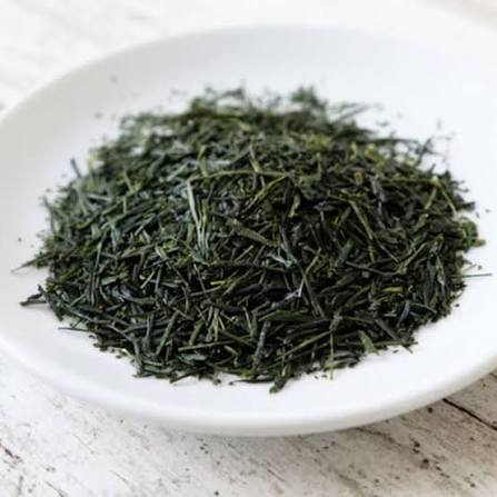 Sencha, producteur de Shizuoka, produit japonais importé en gros par Comptoir Nippon